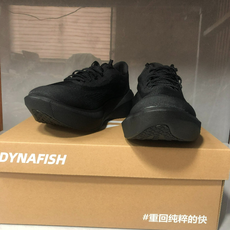 Professionelle Laufschuhe für  – Men Shoes Vs Women Bewertung und Preis